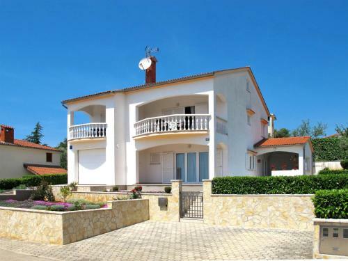 Apartment Haus Mira (prc134)