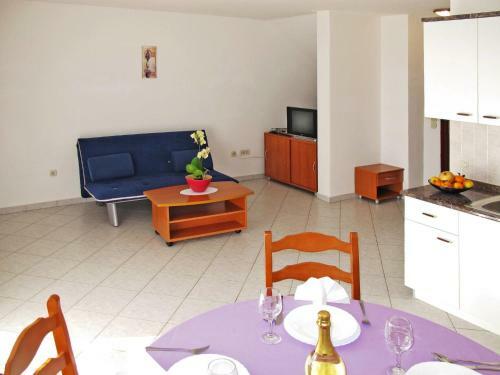 Apartment Haus Mira (prc134)