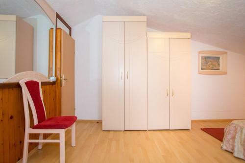 Hostal Apartment Complex Slavica
