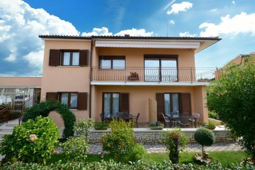 Apartments Rocka 1195