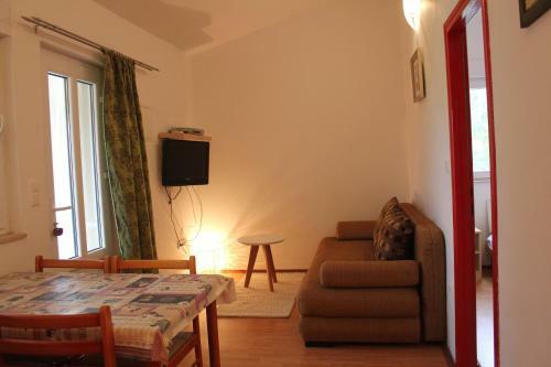 Apartments Nikolina