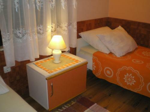 Hostal Pansion Adria Haus