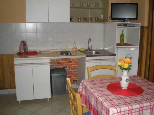 Hostal Pansion Adria Haus