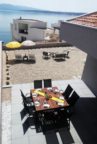 Seaside Holiday House Posedarje (novigrad) - 15961