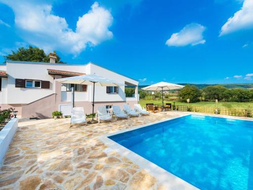 Holiday Home Luka
