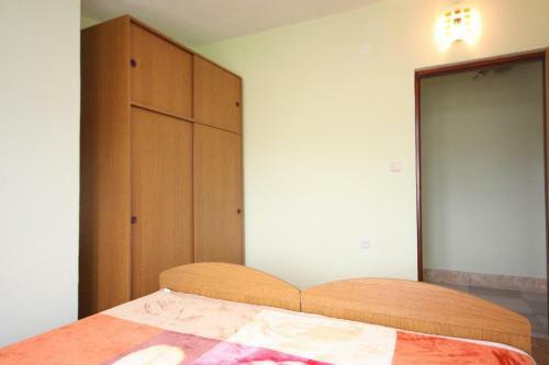 Apartments With A Swimming Pool Podgradina (novigrad) - 6198