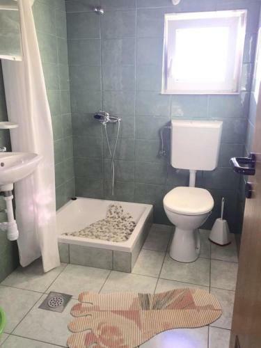 Apartments With A Swimming Pool Podgradina (novigrad) - 6198