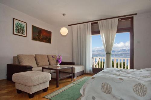 Apartments By The Sea Postira (brac) - 15053