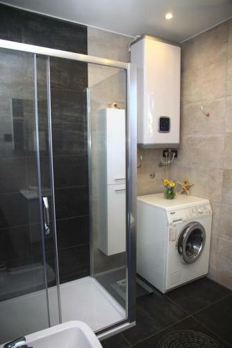 Seaside Holiday House Postira (brac) - 13001