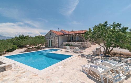 Family Friendly House With A Swimming Pool Postira (brac) - 15021