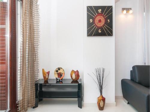 Five-bedroom Holiday Home In Postira