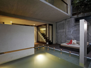 Hotel Centra Taum
