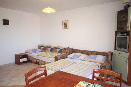 Apartamentos Studio Povljana 3316a