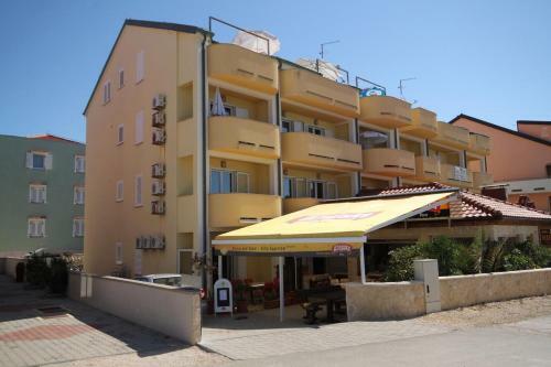 Apartamentos Studio Povljana 3316a