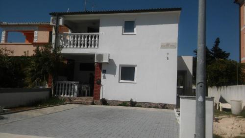 Apartments With A Parking Space Povljana (pag) - 6315