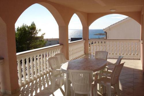 Apartments With A Parking Space Povljana (pag) - 6296