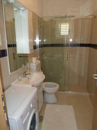 Apartment Dinjiska 9386a