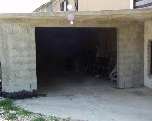 Apartment Povljana 233b