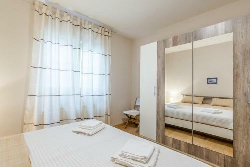 Apartment Jeger