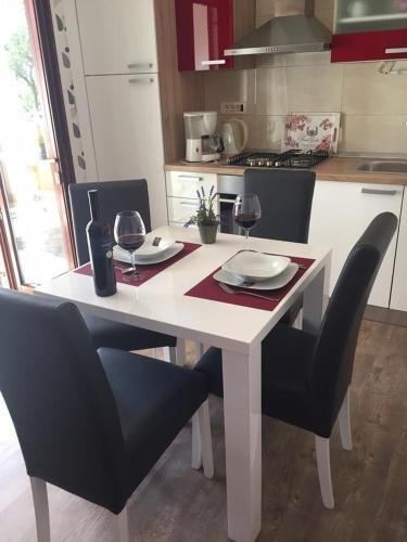 Apartment Povljana 244c