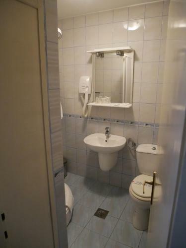 Hostal Guest House Grgin Dol
