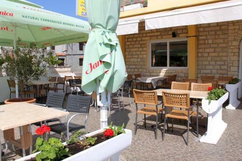 Hostal Double Room Preko 8180d