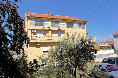 Hostal Double Room Preko 8180f