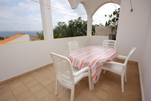 Apartment Preko 8417c