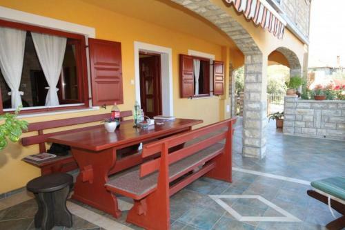 Apartments With A Parking Space Preko (Ugljan) - 8428