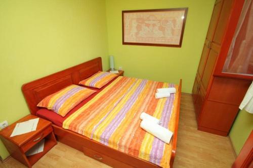 Apartments With A Parking Space Preko (Ugljan) - 8428