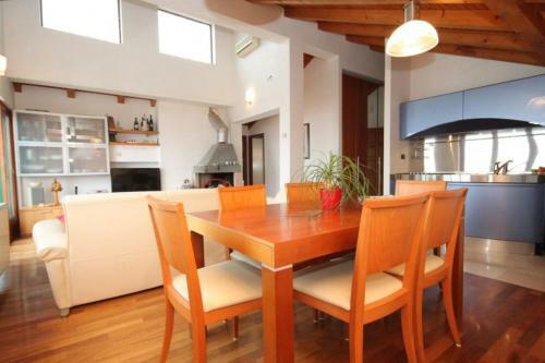 Apartment Preko 8431c