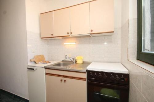 Apartment Preko 8431b