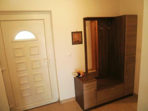 Apartment Preko 15669b