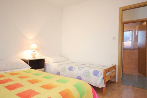Apartment Poljana 8450b