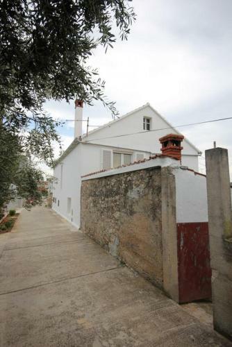 Apartments By The Sea Poljana (ugljan) - 8505