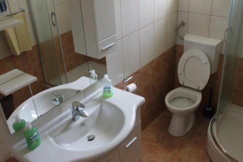 Seaside Holiday House Preko (ugljan) - 12078