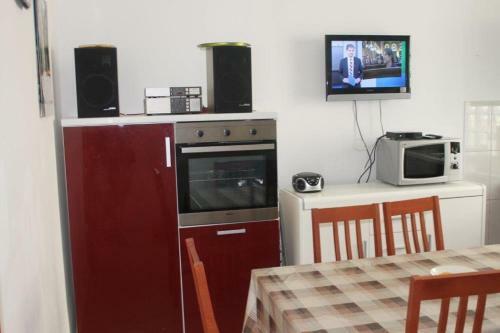 Seaside Holiday House Preko (ugljan) - 12078