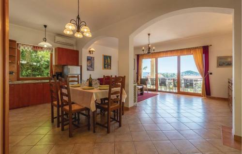 Holiday Home Klarinska Br. IV