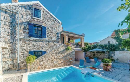 Holiday Home Preko Put Kusterinih