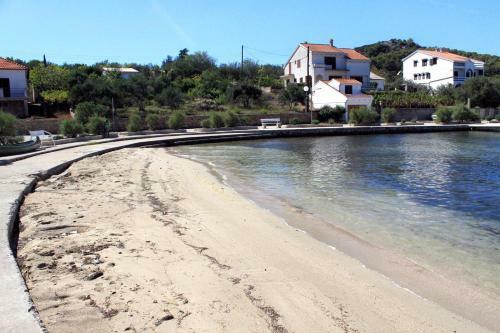 Apartment Sutomiscica 13872b