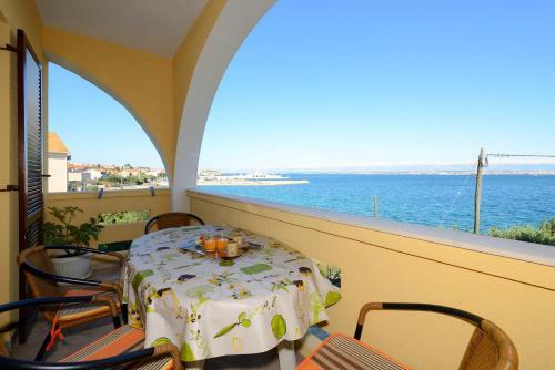 Apartments Mirela 30