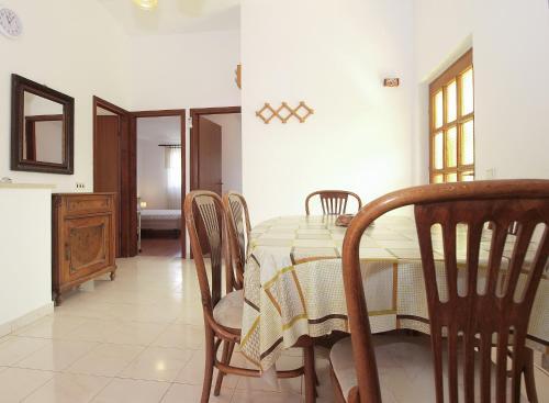 Apartments Luciano 1728
