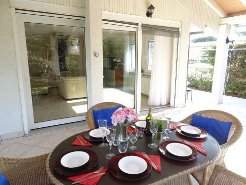 Holiday House Lidija 851