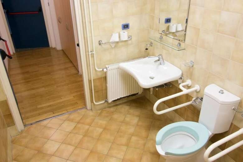 Hostel Erks