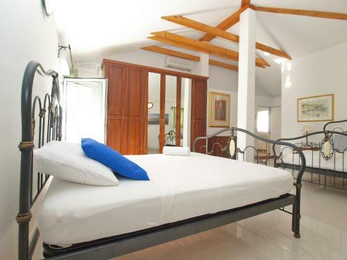House Lidija 1415