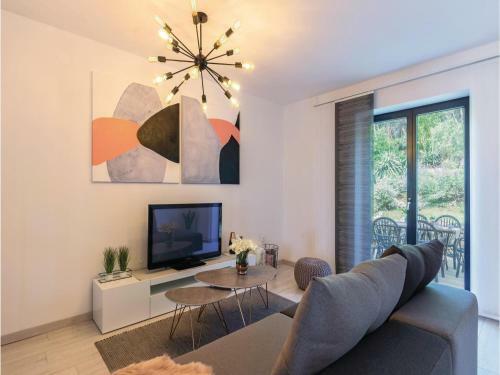Three-bedroom Holiday Home In Premantura