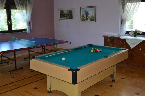Hostal Villa Verde Rooms
