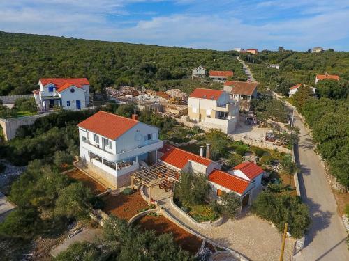 Holiday Home Emi