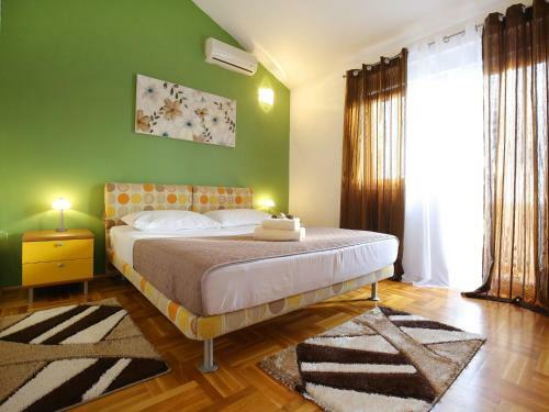 Holiday Home Emi