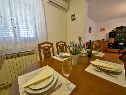 Holiday Home Niko